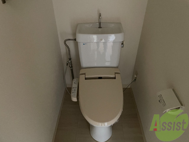 トイレ　トイレはこんな感じで清潔感がありますよー。