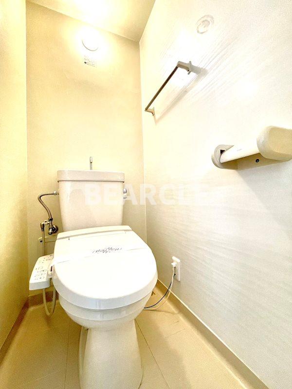 トイレ　落ち着いたトイレです