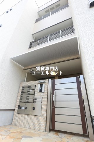 建物外観　シンプルで洗練されたデザインが毎日の暮らしに心地よさをプラス