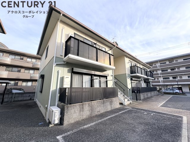 建物外観　居住者専用のごみ置き場があります！