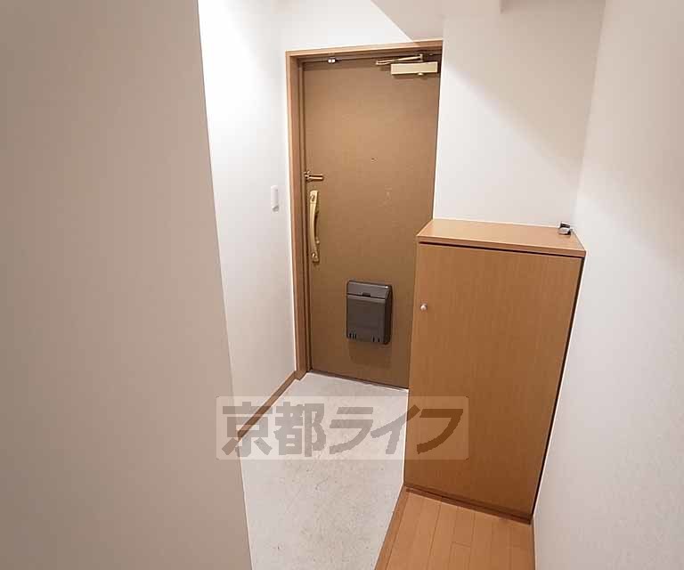 玄関　シューズボックス付きです。