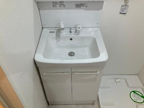 洗面設備　洗髪洗面化粧台