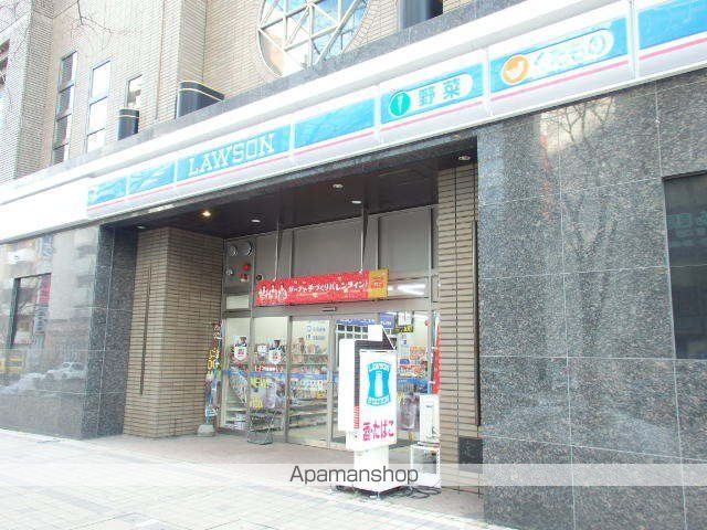 コンビニ　ローソン（コンビニ）まで168m