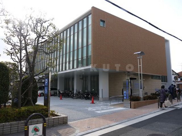 図書館　吹田市立千里丘図書館（図書館）まで366m