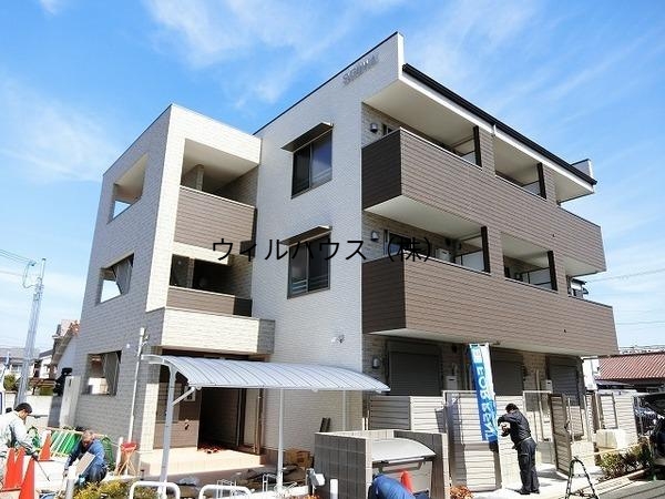 建物外観　防犯カメラあり！