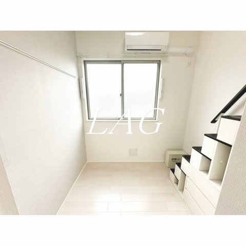 居室・リビング　洋室のお部屋です。
