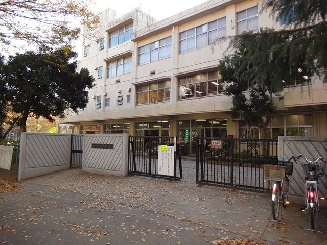 小学校　松戸市立牧野原小学校（小学校）まで205m