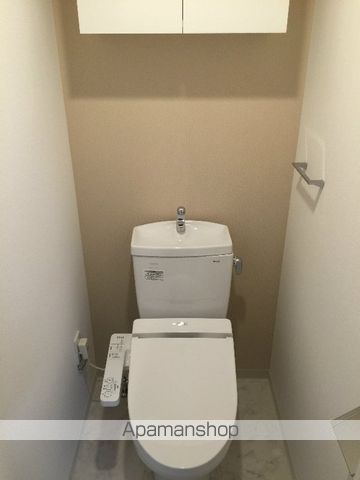 都営三田線 蓮根駅 徒歩8分 5階建 築11年のトイレ写真