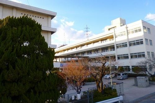 中学校　広島市立安佐中学校（中学校）まで1500m