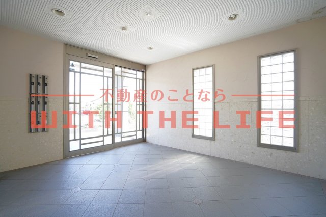 エントランス　毎日通るエントランスはこのようになっています