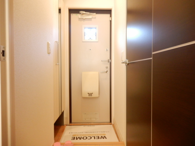 玄関　図面と現状に相違がある場合には現状を優先．．．