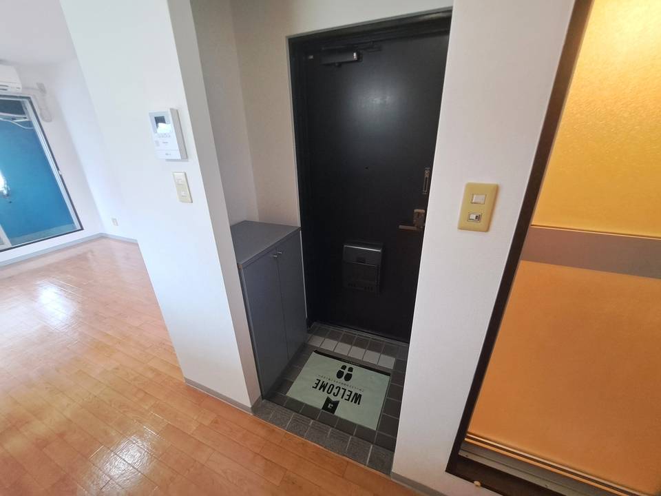 玄関　玄関