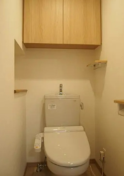 トイレ　※別部屋の参考写真です。