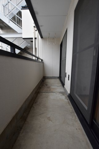 バルコニー　別号室の画像です。ご参考下さい