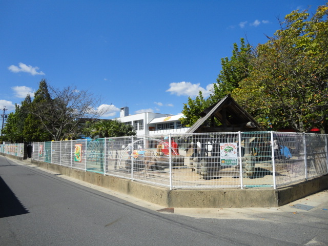 幼稚園・保育園　かわい幼稚園（幼稚園・保育園）まで236m