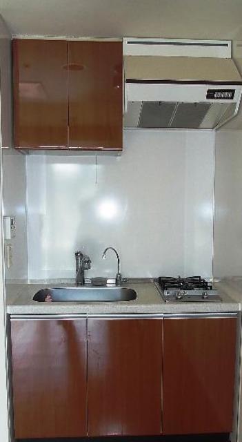 キッチン　同マンション別部屋参照。