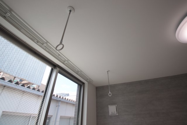 バルコニー　※別部屋の参考写真の為、現状優先です。