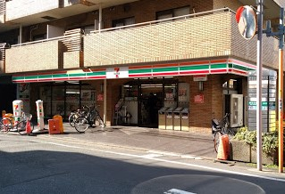 コンビニ　セブンイレブン 上目黒3丁目店（コンビニ）まで574m