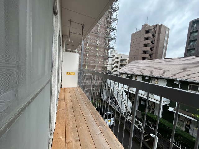 バルコニー