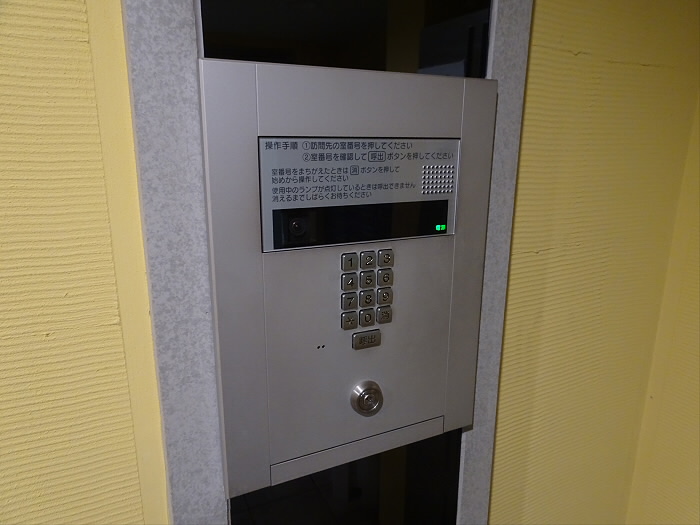 エントランス
