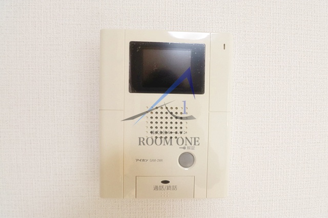 セキュリティ　モニター付きインターホンです。