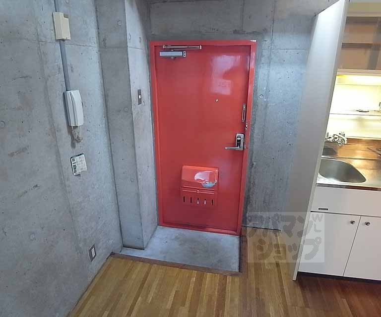 玄関　玄関です。