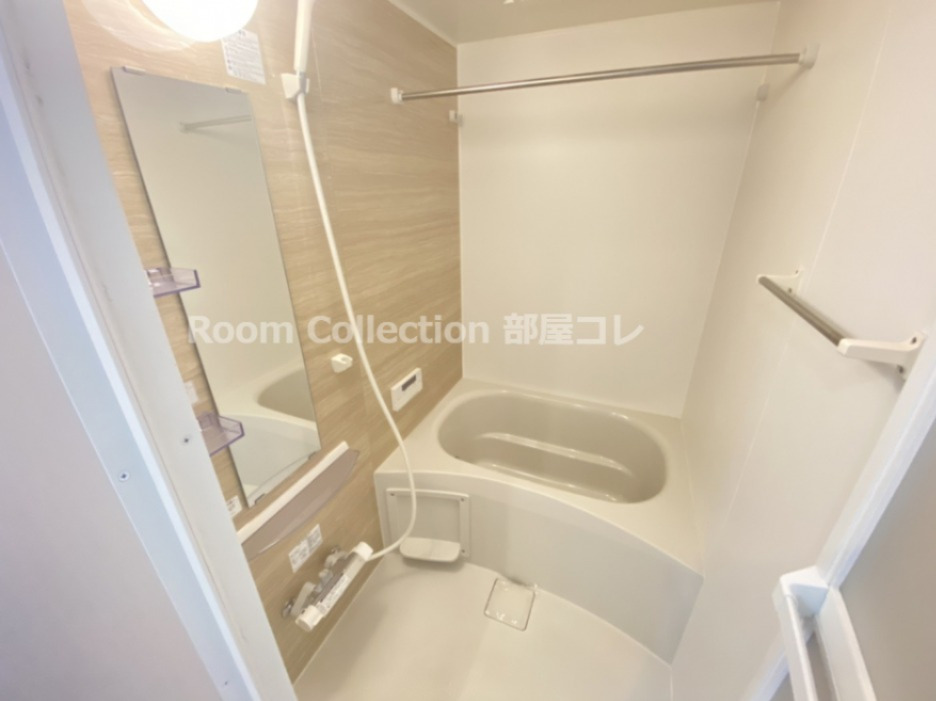 バス・シャワールーム　※同物件他部屋写真