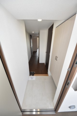 玄関　参考写真