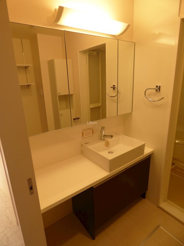 洗面設備　※別部屋の写真です。ご参考までに