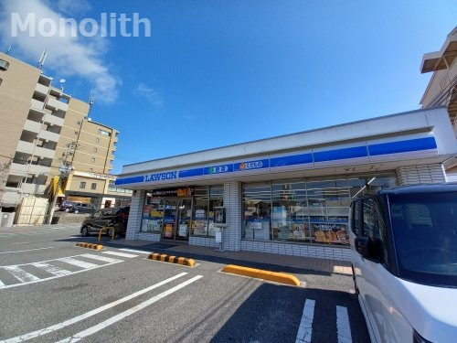 コンビニ　ローソン 和泉のぞみ野三丁目店（コンビニ）まで217m