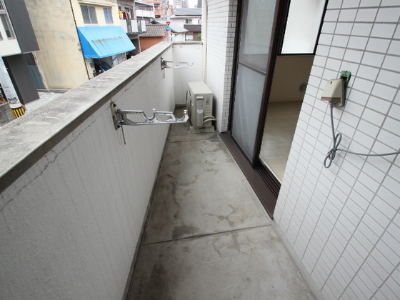 バルコニー　※別部屋の写真です