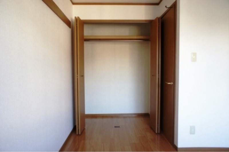 収納　図面と現状に相違がある場合には現状を優先