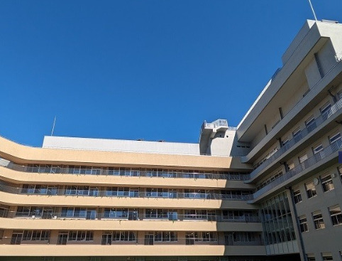 小学校　千代田区立お茶の水小学校（小学校）まで266m
