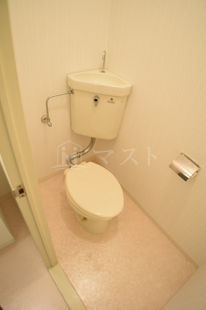 トイレ　※別号室参考写真