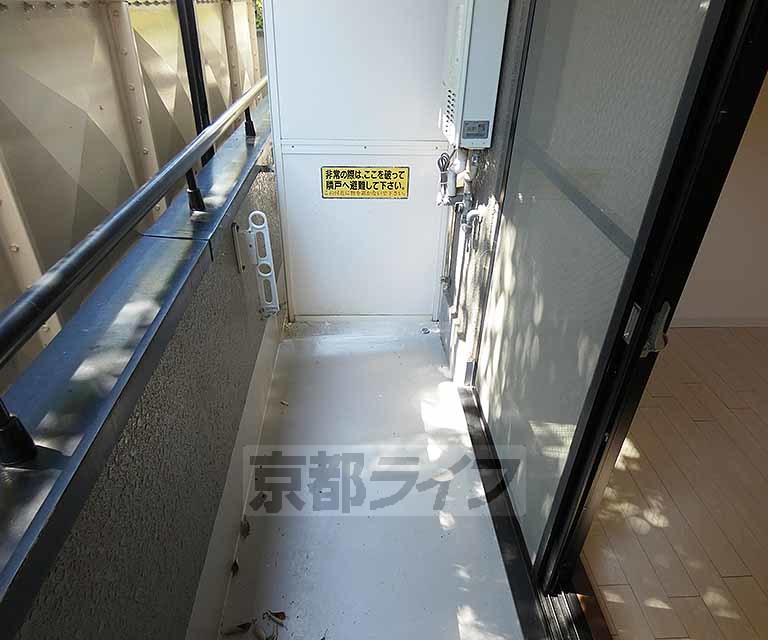 バルコニー　バルコニです