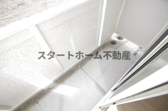 バルコニー　広々としたバルコニーです