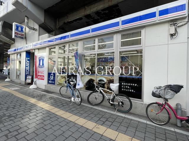 コンビニ　ローソン杉並高円寺駅入口店（コンビニ）まで382m