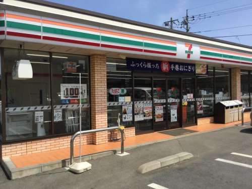 コンビニ　セブンイレブン 東村山諏訪1丁目店（コンビニ）まで231m