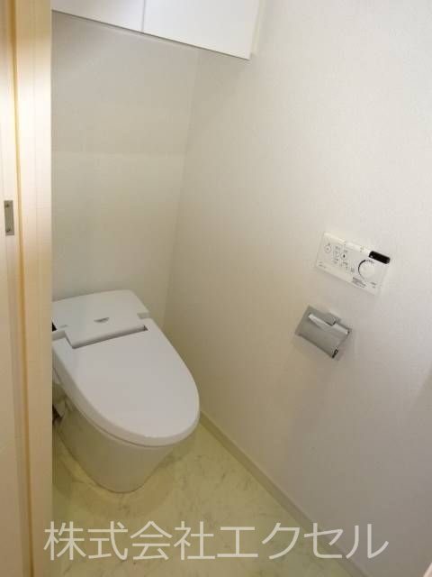トイレ　同建物別タイプの写真です。