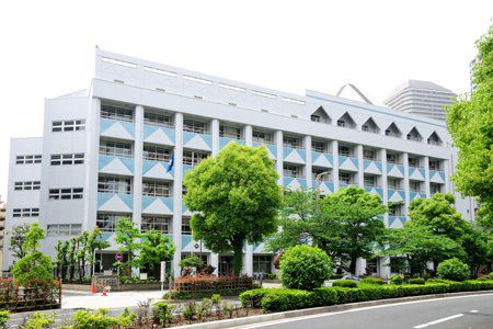 中学校　佃中学校（中学校）まで129m
