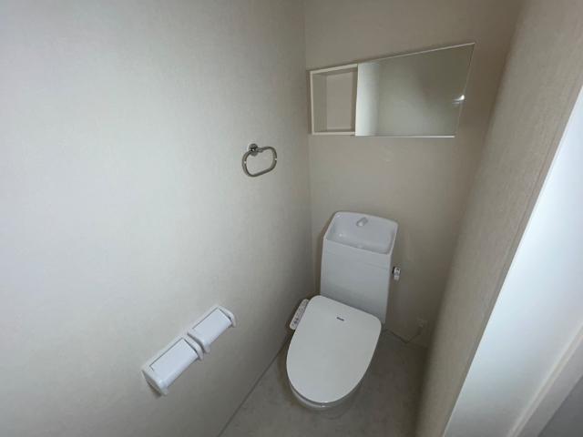 トイレ　シャワー付トイレ