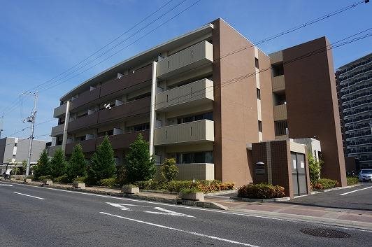 建物外観　JR南草津駅西口から徒歩5分