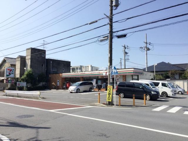 コンビニ　セブンイレブン 藤沢鵠沼海岸5丁目店（コンビニ）まで743m