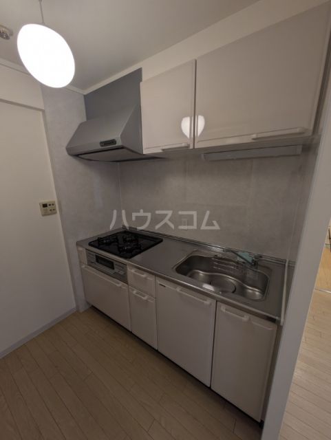 ロイヤルグレイスヴィラのキッチン写真