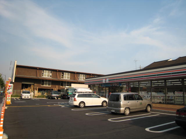 コンビニ　セブンイレブン 足立花畑西店（コンビニ）まで441m