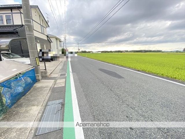 その他　前面道路（その他）まで0m