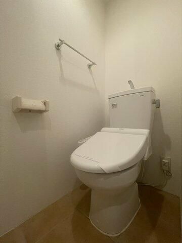 トイレ　ゆったりとした空間のトイレです