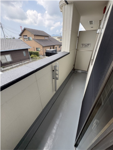 バルコニー　広々としたバルコニーです