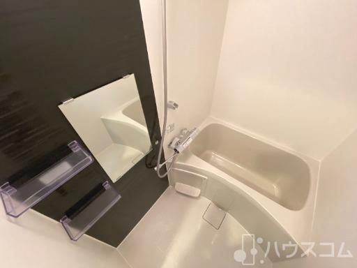 バス・シャワールーム　一日のお疲れをお取りください。
