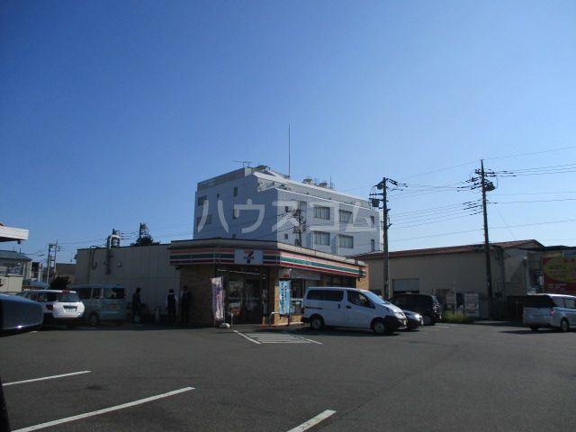 コンビニ　セブン-イレブン 八王子石川町店（コンビニ）まで556m